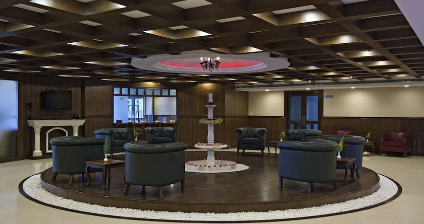 Imagen de los interiores del Hotel Clarks Exotica Convention, Resort and Spa. Foto 19