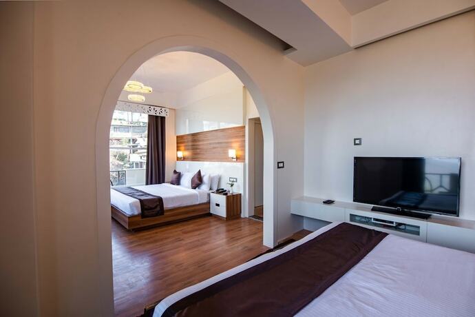 Imagen general del Hotel Clarks Exotica Ramgarh. Foto 9