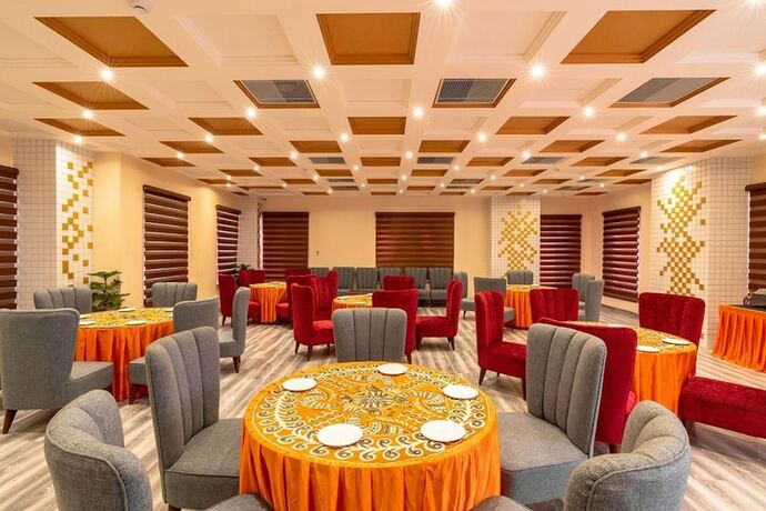 Imagen general del Hotel Clarks Inn Ambala. Foto 6