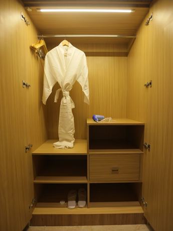 Imagen de la habitación del Hotel Clarks Inn Express Dehradun. Foto 2