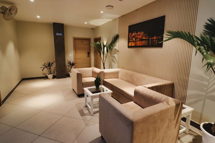 Imagen de los interiores del Hotel Clarks Inn Express Udaipur. Foto 16