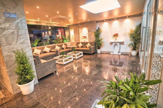 Imagen de los interiores del Hotel Clarks Inn Express Udaipur. Foto 17