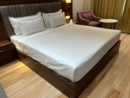 Imagen general del Hotel Clarks Inn Suites Agra. Foto 1