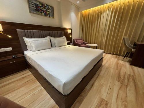 Imagen general del Hotel Clarks Inn Suites Agra. Foto 12