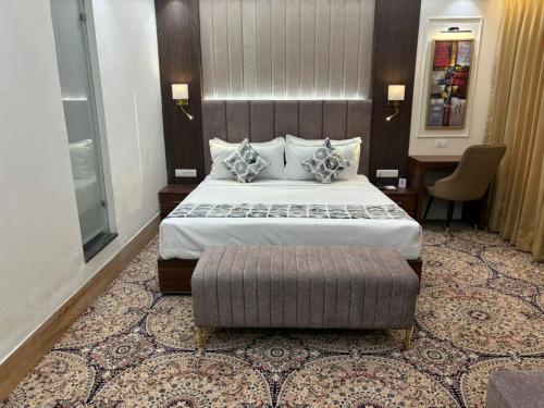 Imagen general del Hotel Clarks Inn Suites Agra. Foto 16