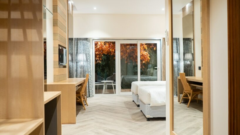 Imagen de la habitación del Hotel Clarks Inn Suites Kangra. Foto 19