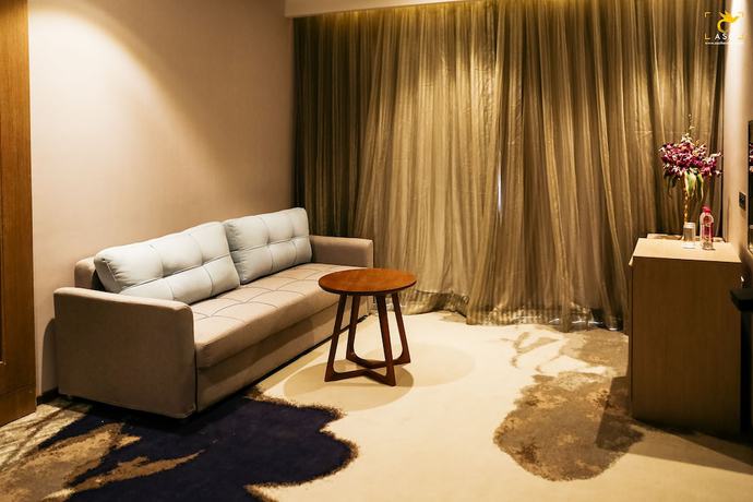 Imagen de la habitación del Hotel Clarks Inn suites Raipur. Foto 3
