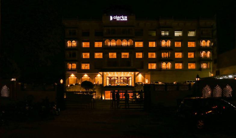 Imagen general del Hotel Clarks Inn suites Raipur. Foto 1