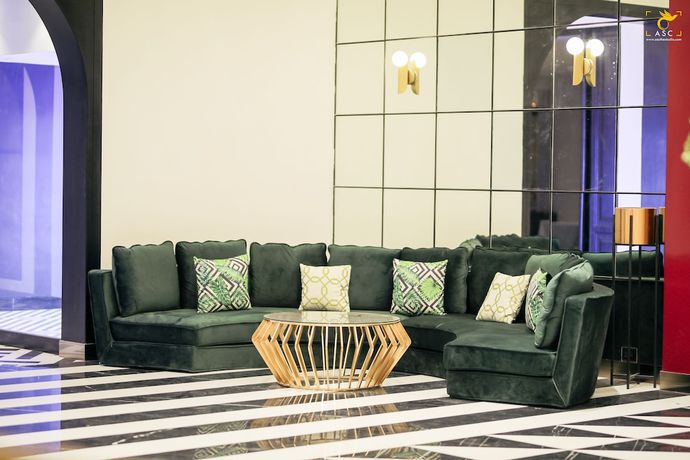 Imagen de los interiores del Hotel Clarks Inn suites Raipur. Foto 20