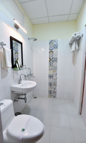 Imagen de la habitación del Hotel Clarks Residences Bhowali. Foto 17