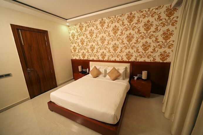 Imagen de la habitación del Hotel Clarks Safari Ranthambore. Foto 16