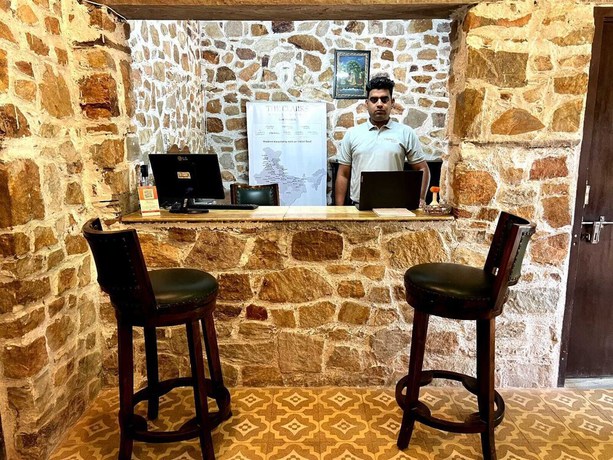 Imagen de los interiores del Hotel ClarksInn Suites Ranthambore. Foto 17