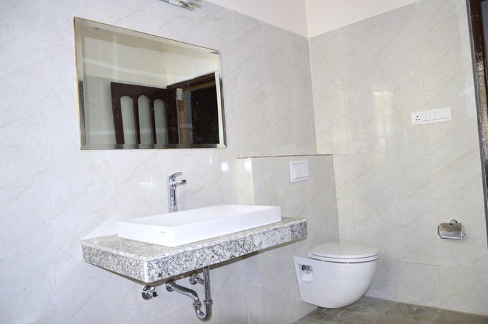 Imagen de la habitación del Hotel ClarksInn Suites Ranthambore. Foto 13