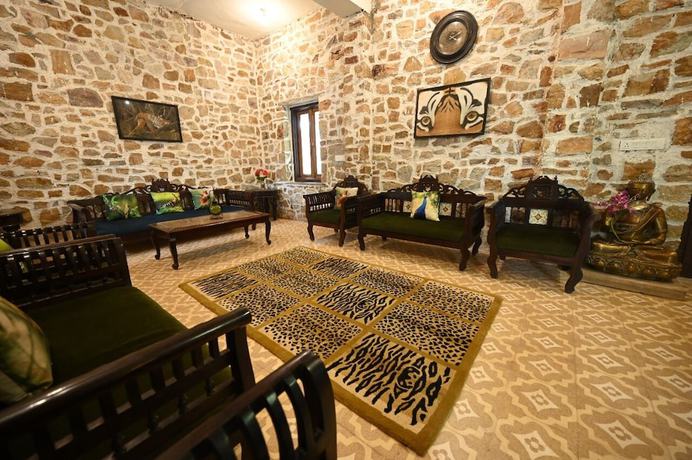 Imagen de los interiores del Hotel ClarksInn Suites Ranthambore. Foto 20
