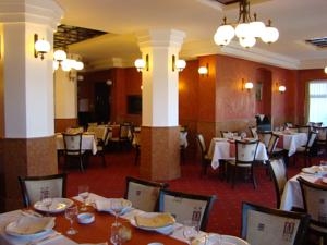 Imagen del bar/restaurante del Hotel Clasic. Foto 2