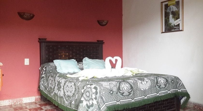 Imagen de la habitación del Hotel Clasico Colonial. Foto 9