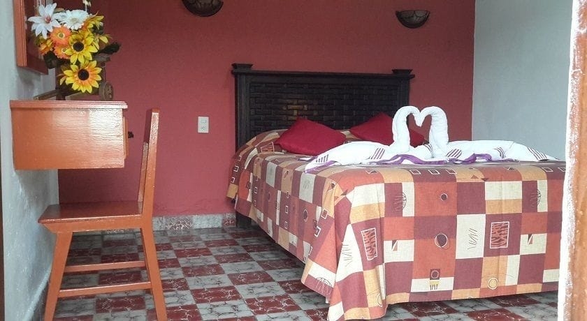 Imagen de la habitación del Hotel Clasico Colonial. Foto 10