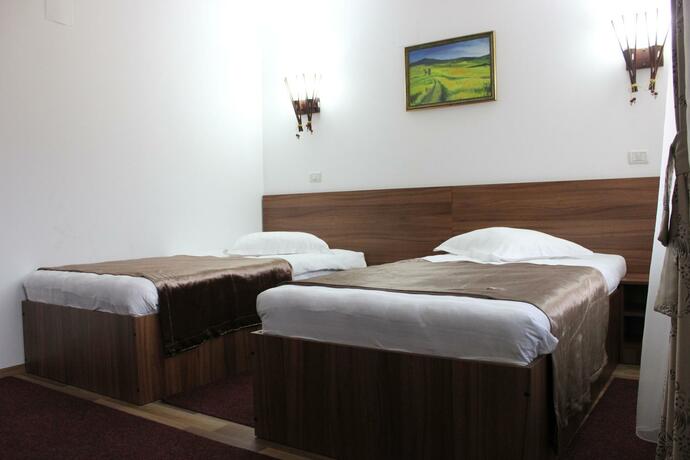 Imagen general del Hotel Class, Brezoi. Foto 33