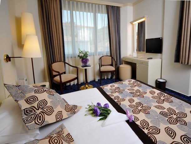 Imagen de la habitación del Hotel Class, &Ccedil;ankaya. Foto 19