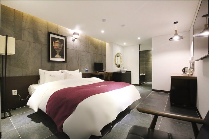 Imagen de la habitación del Hotel Class, Cheonan. Foto 2