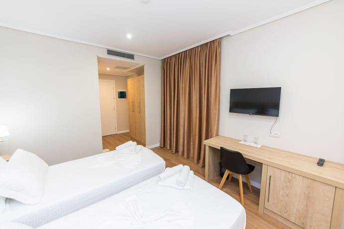 Imagen de la habitación del Hotel Class. Foto 15