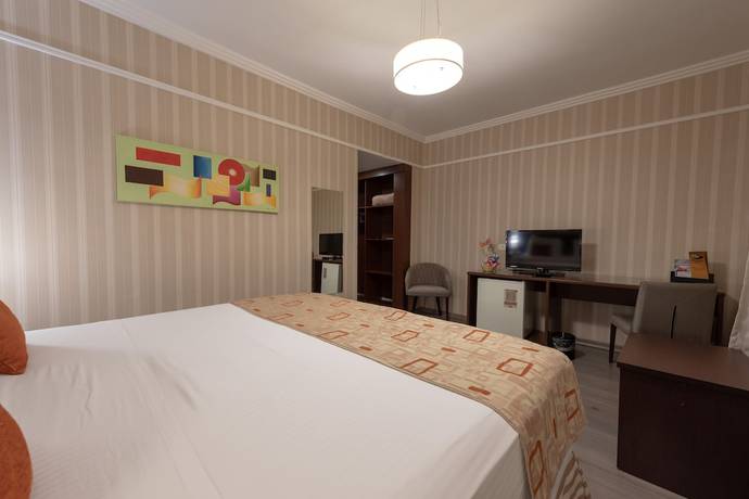 Imagen de la habitación del Hotel Class Guaxup&eacute;. Foto 5