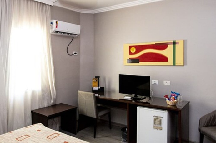 Imagen de la habitación del Hotel Class Guaxup&eacute;. Foto 8