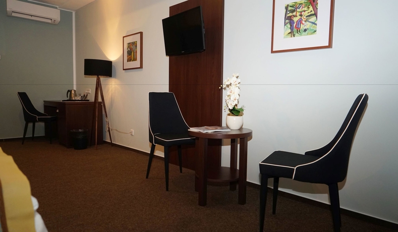 Imagen de la habitación del Hotel Class, Hamburgo. Foto 8