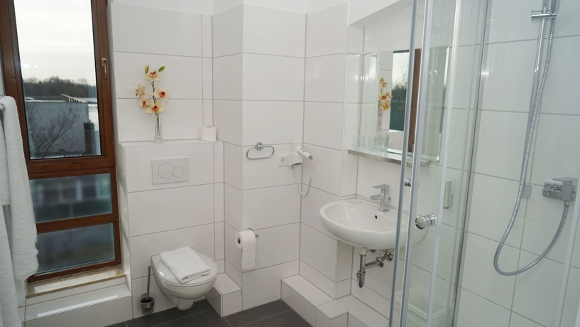 Imagen de la habitación del Hotel Class, Hamburgo. Foto 12