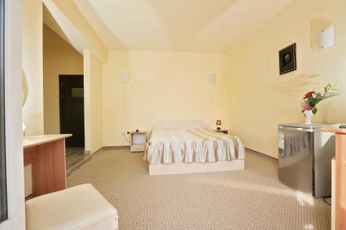 Imagen de la habitación del Hotel Class, Oradea. Foto 10