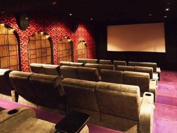 Imagen de los interiores del Hotel Class, Style and Location In Carlton. Foto 15
