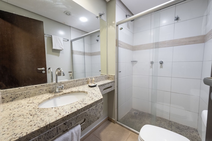 Imagen de la habitación del Hotel Class Varginha. Foto 9