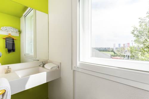 Imagen de la habitación del Hotel Class'eco Carcassonne. Foto 10