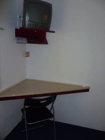 Imagen de la habitación del Hotel Class'eco Charleroi. Foto 7