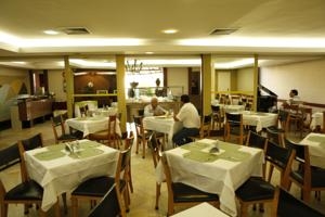 Imagen del bar/restaurante del Hotel Classic, Belo Horizonte. Foto 2