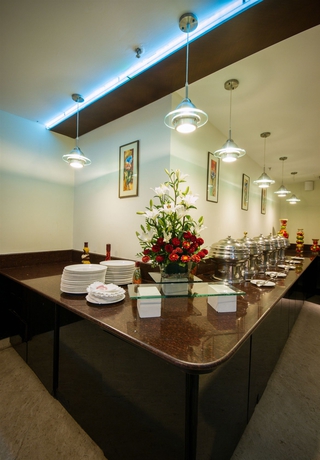 Imagen del bar/restaurante del Hotel Classic Diplomat. Foto 4