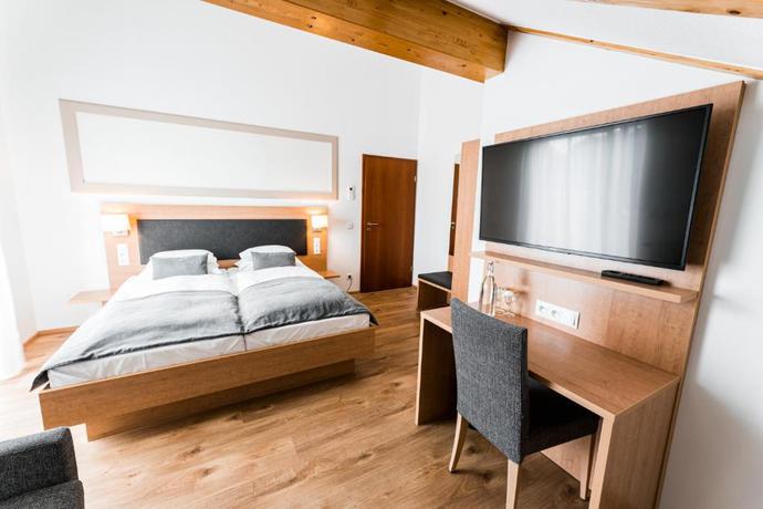 Imagen de la habitación del Hotel Classic, Friburgo. Foto 6