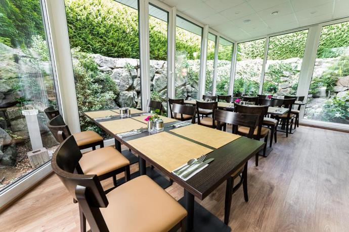 Imagen del bar/restaurante del Hotel Classic, Friburgo. Foto 2