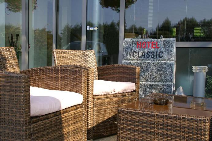 Imagen de los exteriores del Hotel Classic, Friburgo. Foto 10