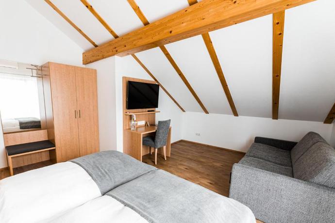 Imagen de la habitación del Hotel Classic, Friburgo. Foto 7