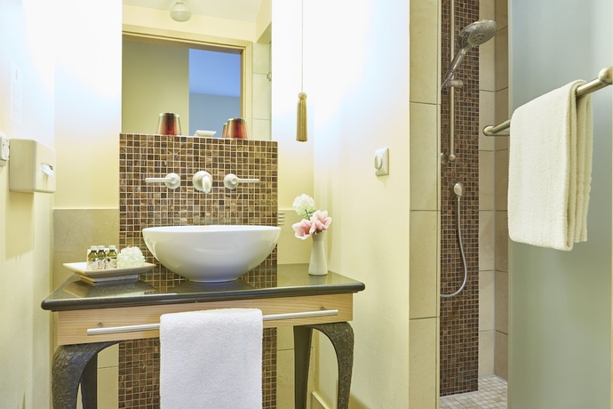 Imagen de la habitación del Hotel Classic Harmonie. Foto 9