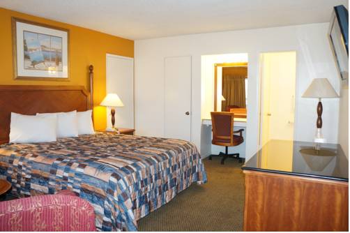 Imagen de la habitación del Hotel Classic Inn Red Bluff. Foto 7