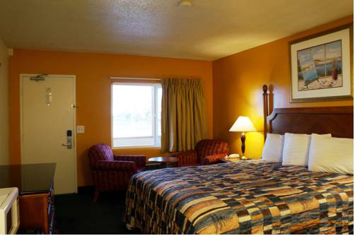 Imagen de la habitación del Hotel Classic Inn Red Bluff. Foto 8