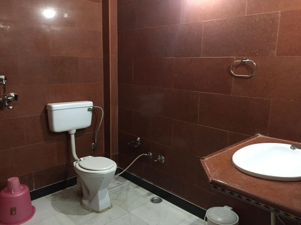 Imagen de la habitación del Hotel Classic Jaisalmer. Foto 5