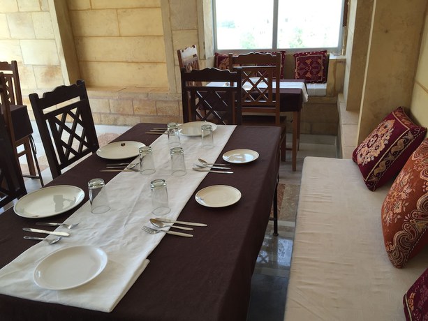 Imagen del bar/restaurante del Hotel Classic Jaisalmer. Foto 4