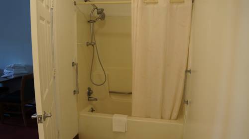 Imagen de la habitación del Hotel Classic Motor Lodge West Green. Foto 15