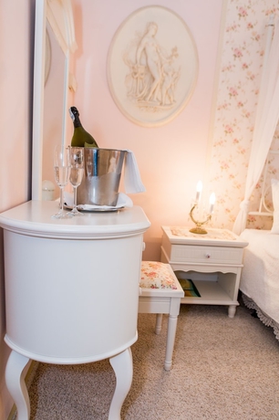 Imagen de la habitación del Hotel Classic, Rzesz&oacute;w. Foto 14