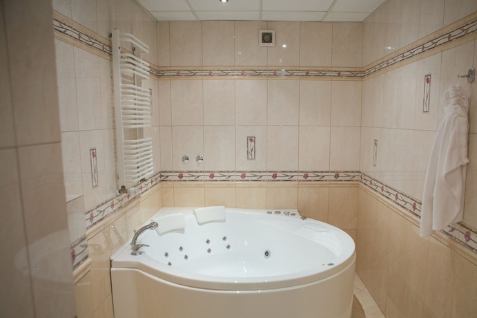 Imagen de la habitación del Hotel Classic, Rzesz&oacute;w. Foto 18