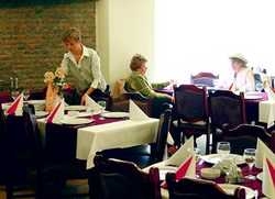Imagen del bar/restaurante del Hotel Classic, Suceava. Foto 1