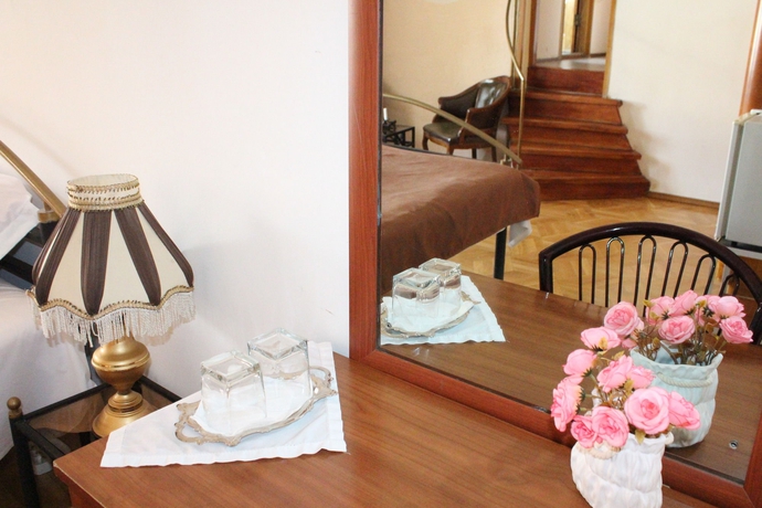 Imagen de los interiores del Hotel Classic, Tbilisi. Foto 8